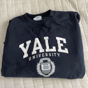 Yale Crewneck sweatshirt